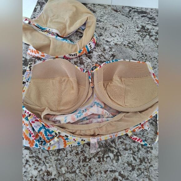 Victoria's Secret  Floral Swimsuit‎ Size 38D/L - Picture 5 of 6